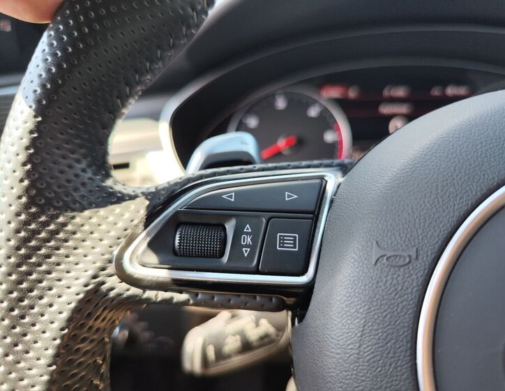 Audi A6 Allroad Kombi 3,0 l 160 kw