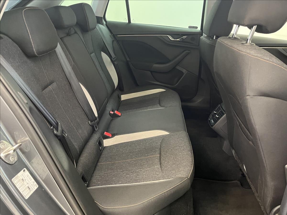 Škoda Scala Hatchback 999,0 85 kw