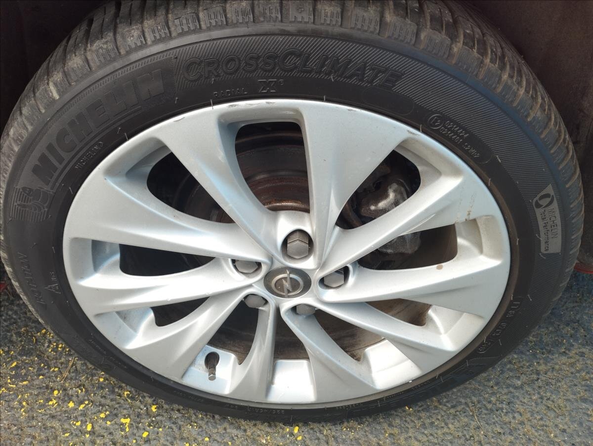 Opel Astra Kombi 999,0 77 kw