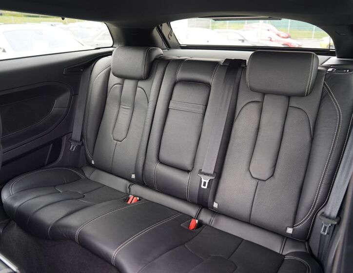 Land Rover Range Rover Evoque 32