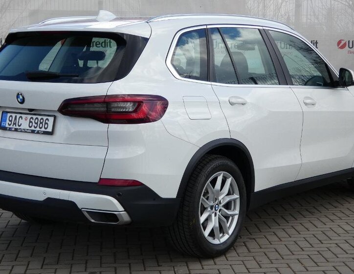 BMW X5 SUV / Terénní 3,0 l 245 kw