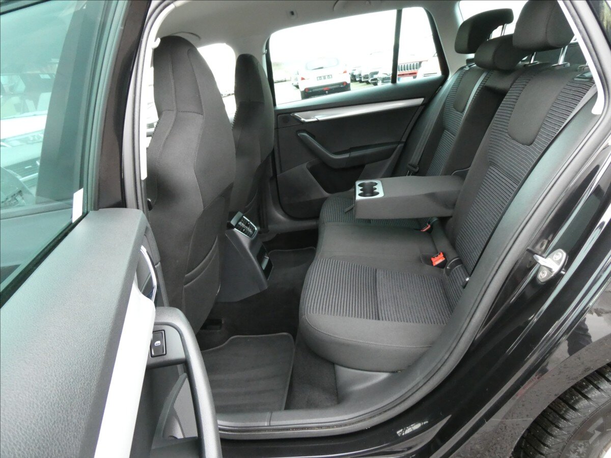 Škoda Octavia Kombi 1,6 l 77 kw