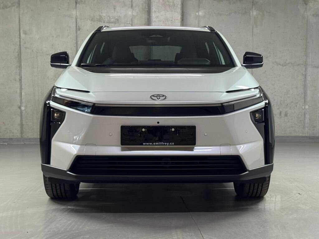 Toyota bZ4X Hatchback 0,0 252 kw