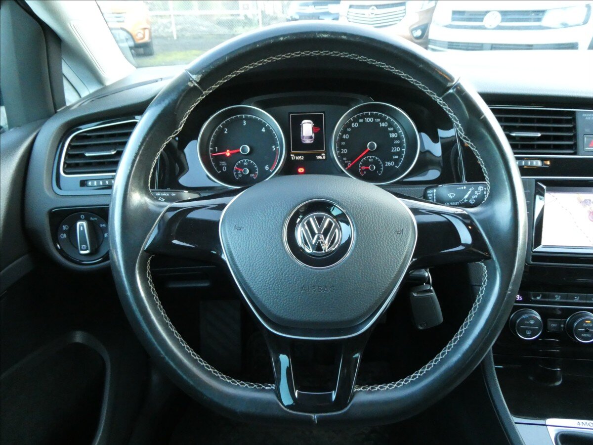 Volkswagen Golf Kombi 1,6 l 81 kw