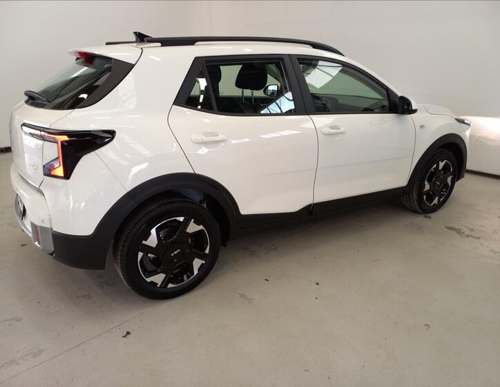 KIA Stonic SUV / Terénní 998,0 74 kw