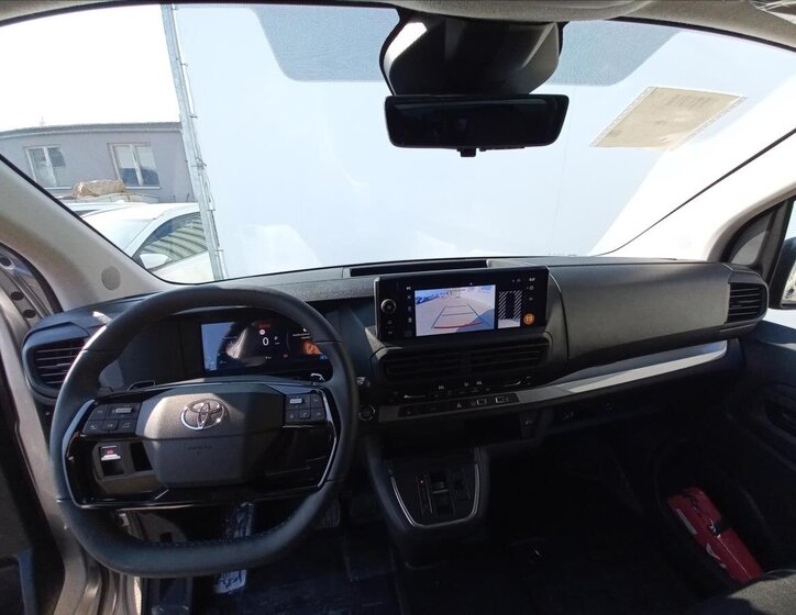 Toyota ProAce 10
