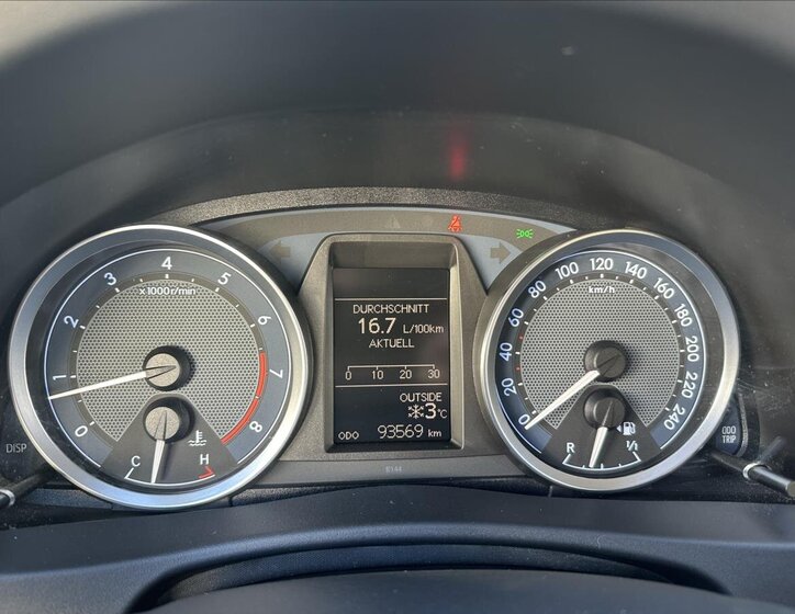 Toyota Auris Kombi 1,6 l 98 kw