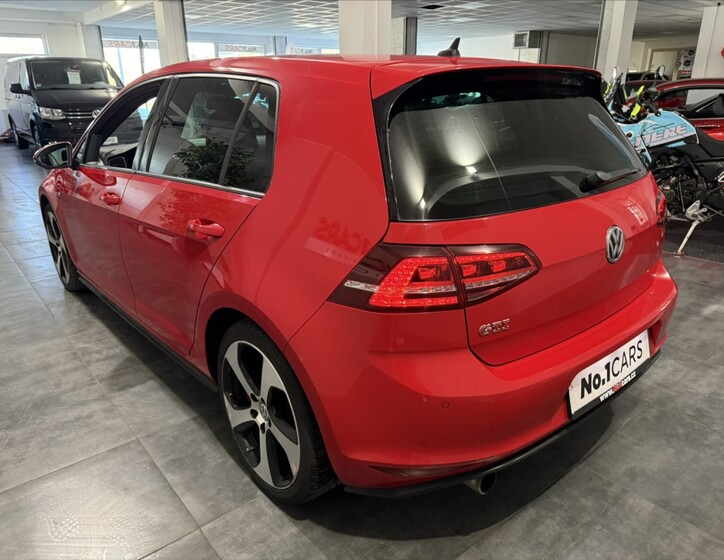 Volkswagen Golf 4