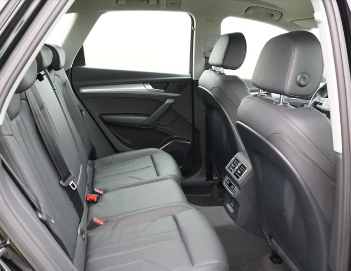 Audi Q5 SUV 2,0 l 185 kw