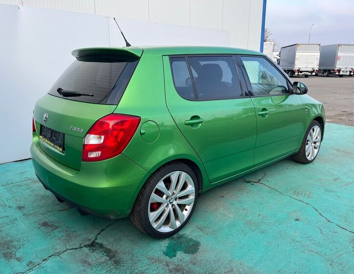 Škoda Fabia Hatchback 1,4 l 132 kw