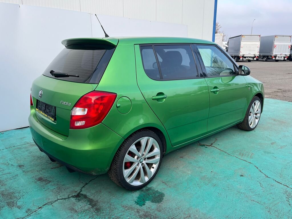 Škoda Fabia Hatchback 1,4 l 132 kw