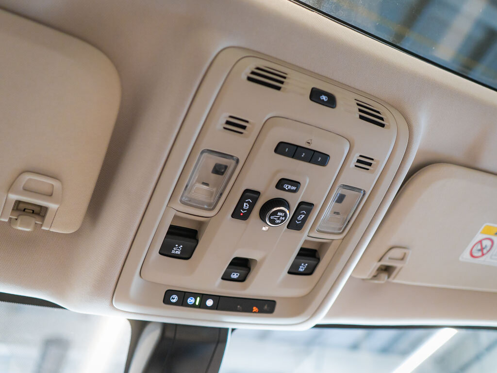 GMC Yukon SUV / Terénní 6,2 l 313 kw