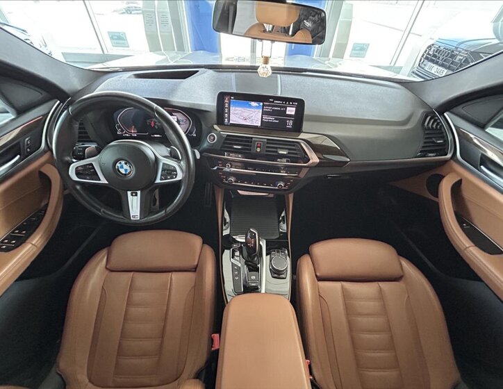 BMW X4 SUV / Terénní 2,0 l 140 kw