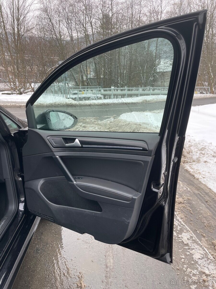 Volkswagen Golf Hatchback 0,0 110 kw