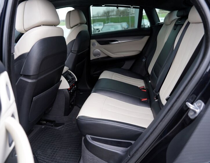 BMW X6 SUV / Terénní 3,0 l 280 kw