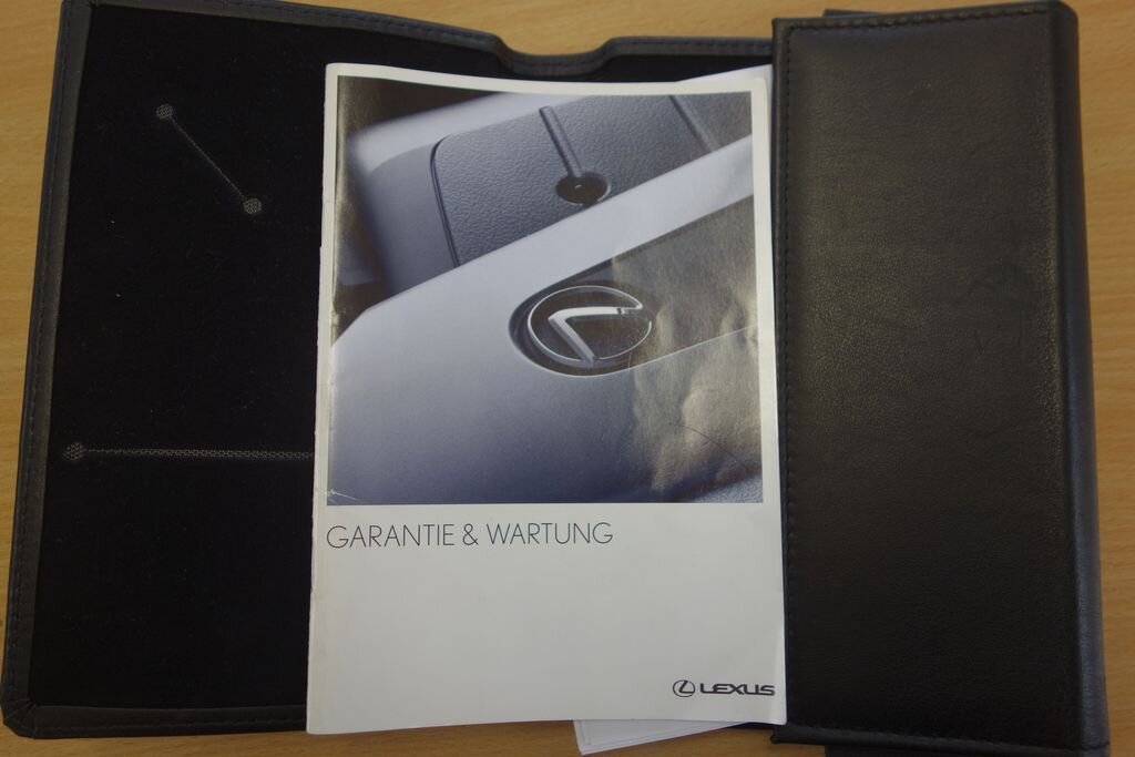 Lexus RX 400 SUV 3,3 l 155 kw