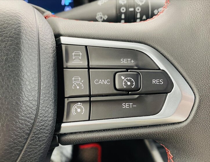 Jeep Compass Ostatní 1,3 l 132 kw