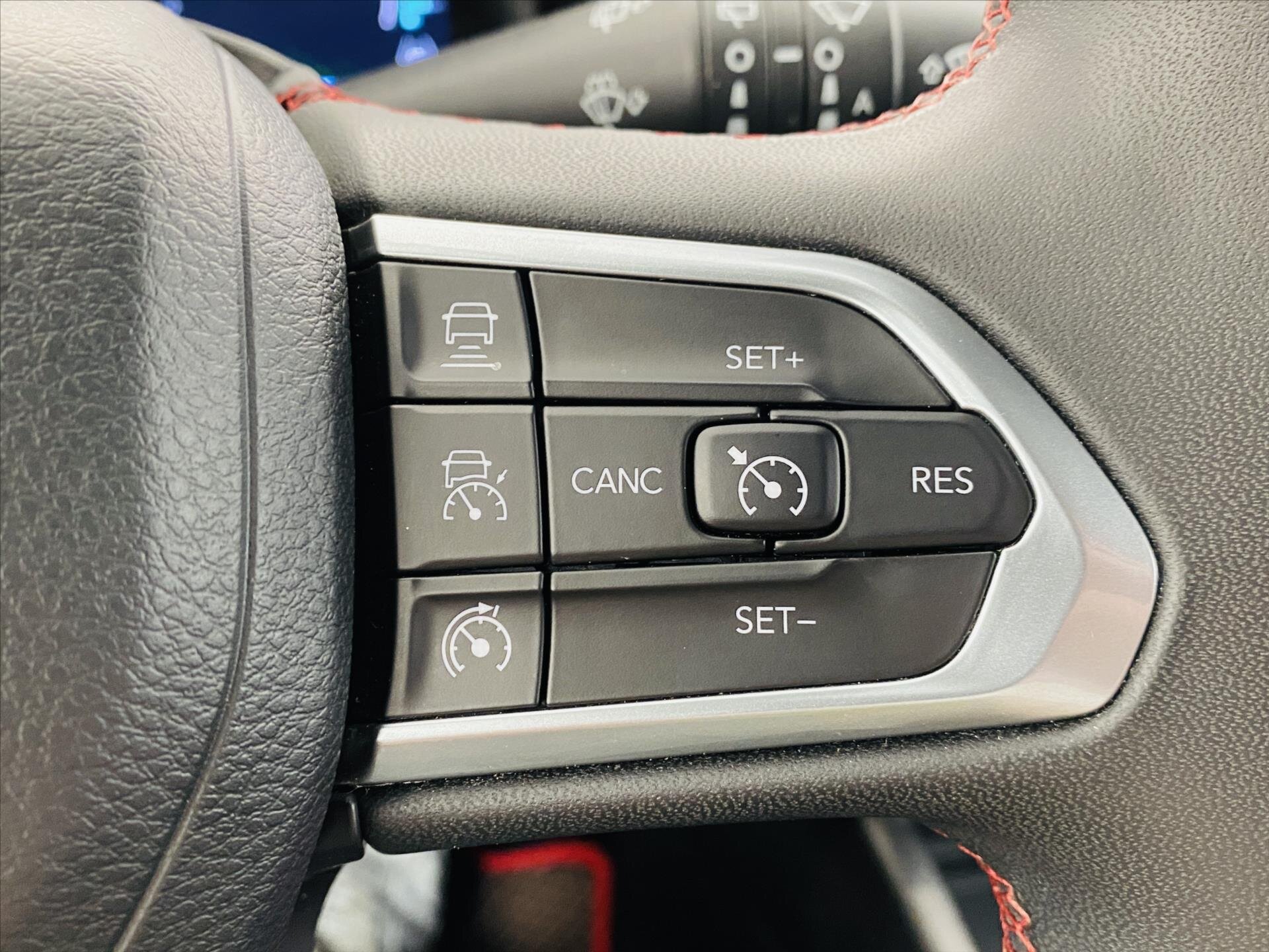 Jeep Compass Ostatní 1,3 l 132 kw