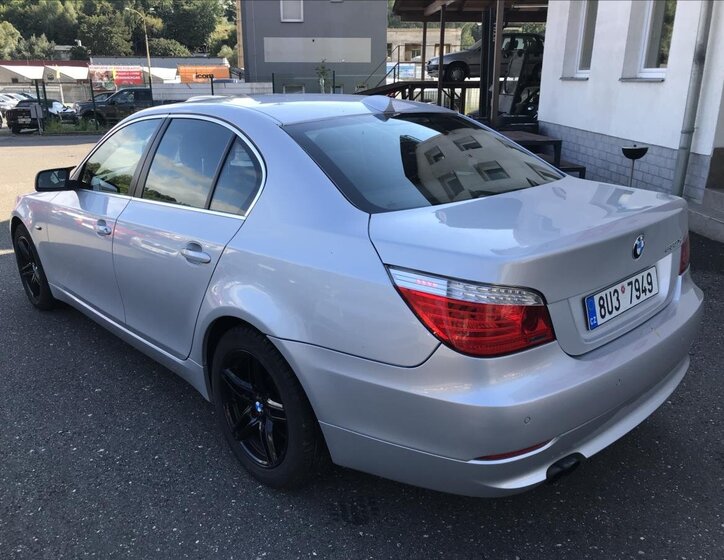 BMW Řada 5 7