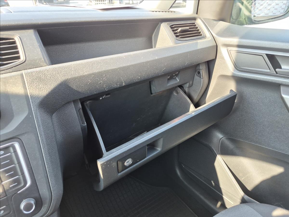 Volkswagen Caddy Ostatní 2,0 l 75 kw