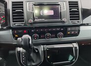 Volkswagen Multivan 9