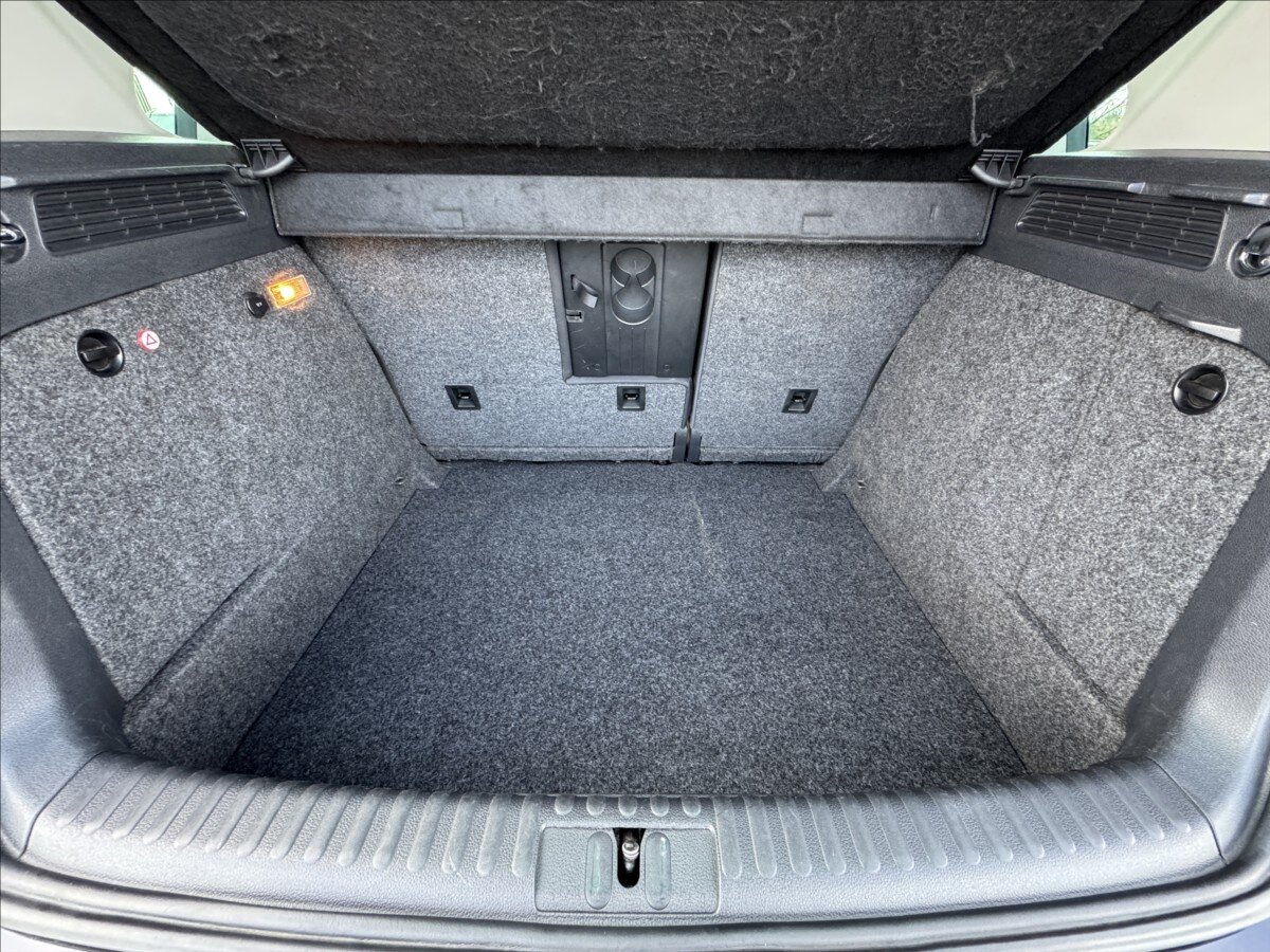 Volkswagen Tiguan SUV 2,0 l 103 kw