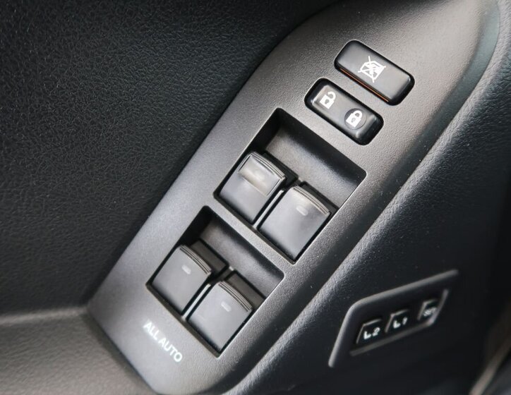 Toyota Land Cruiser 22