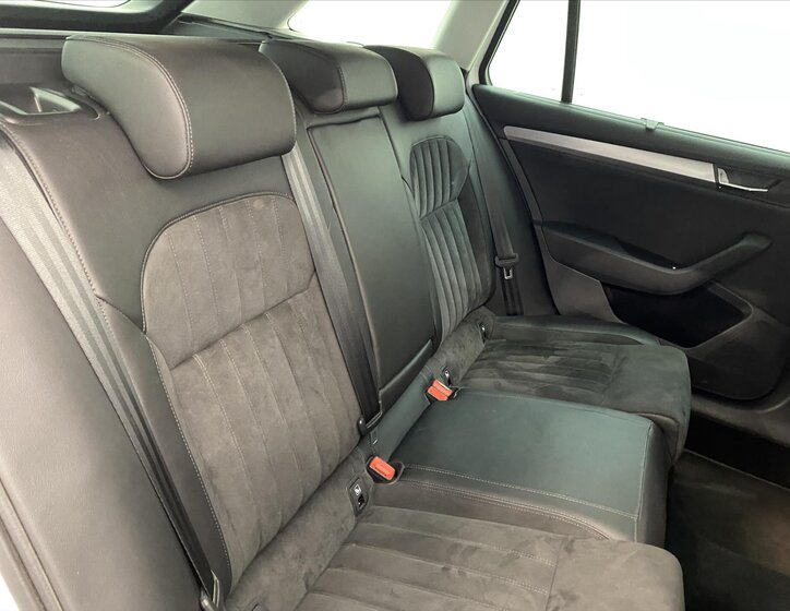 Škoda Superb Kombi 2,0 l 140 kw