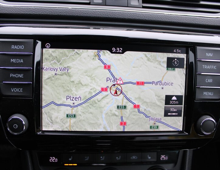 Škoda Superb Liftback 2,0 l 110 kw