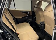 Toyota RAV4 SUV 2,5 l 131 kw