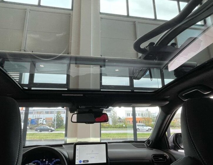 Toyota Yaris Cross SUV 1,5 l 68 kw