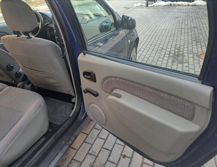 Dacia Logan Kombi 1,6 l 64 kw