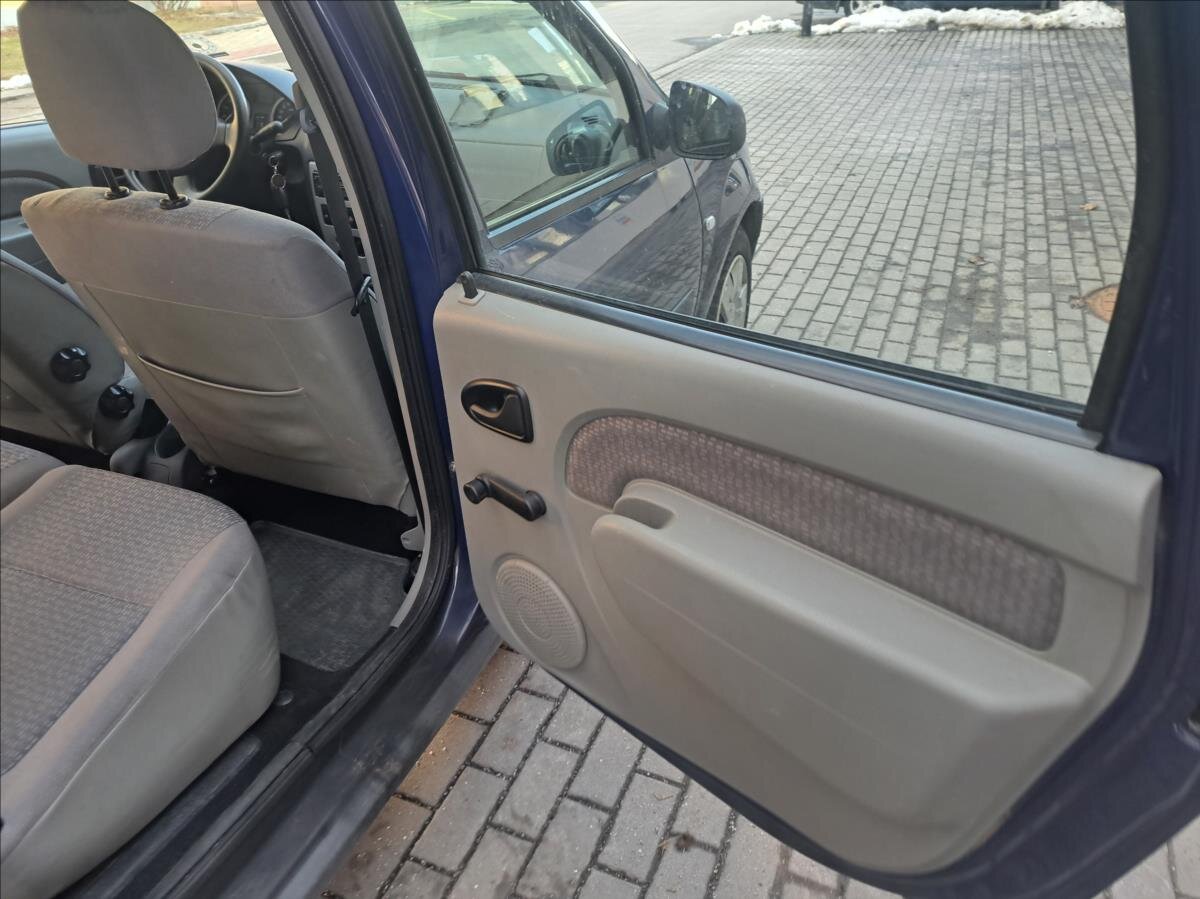 Dacia Logan Kombi 1,6 l 64 kw