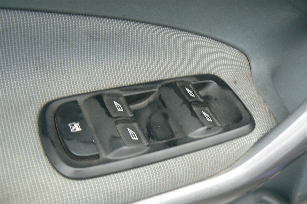 Ford Fiesta Hatchback 1,4 l 50 kw