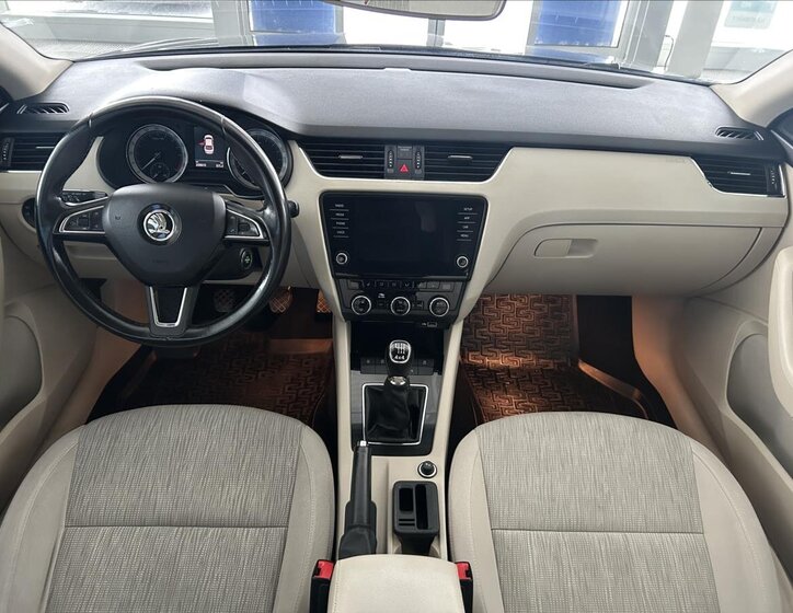 Škoda Octavia Sedan 2,0 l 110 kw