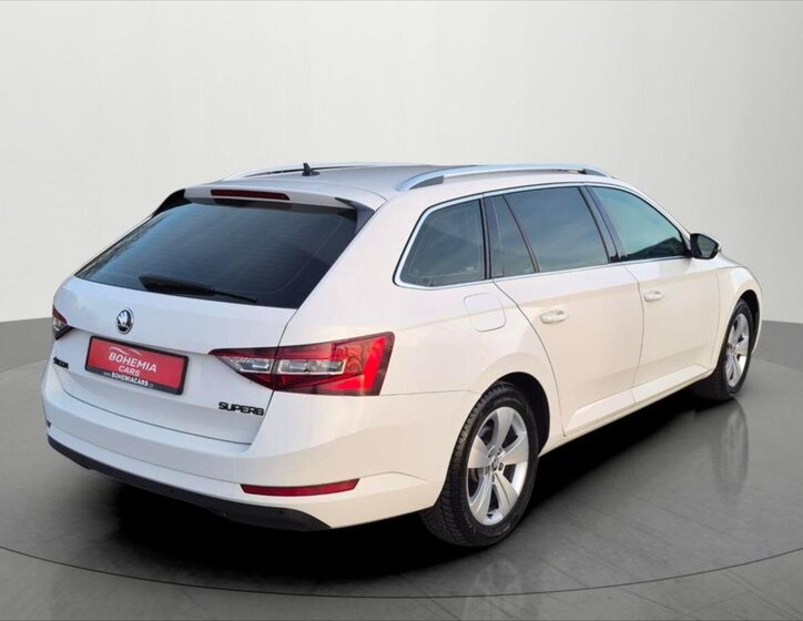 Škoda Superb Kombi 2,0 l 110 kw