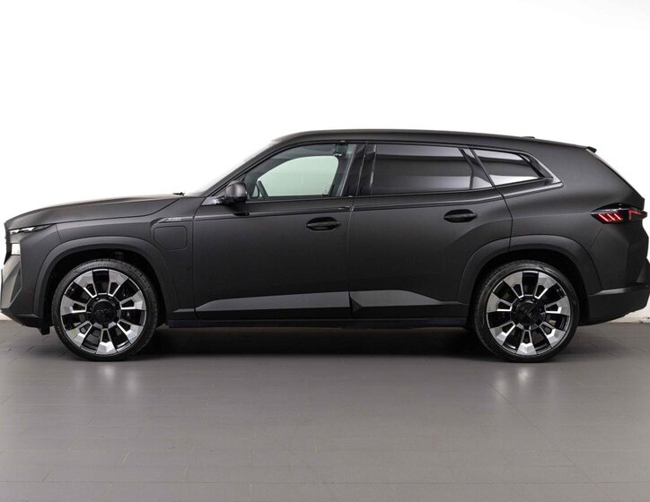 BMW XM SUV / Terénní 3,0 l 350 kw