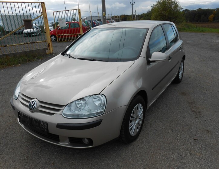 Volkswagen Golf 2