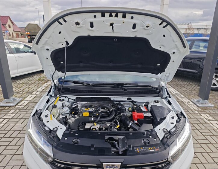 Dacia Sandero Hatchback 999,0 67 kw