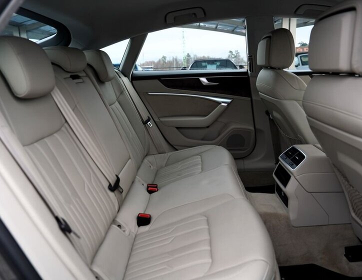 Audi A7 Sedan 3,0 l 210 kw