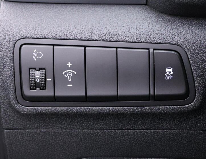 Hyundai Tucson SUV 1,7 l 85 kw