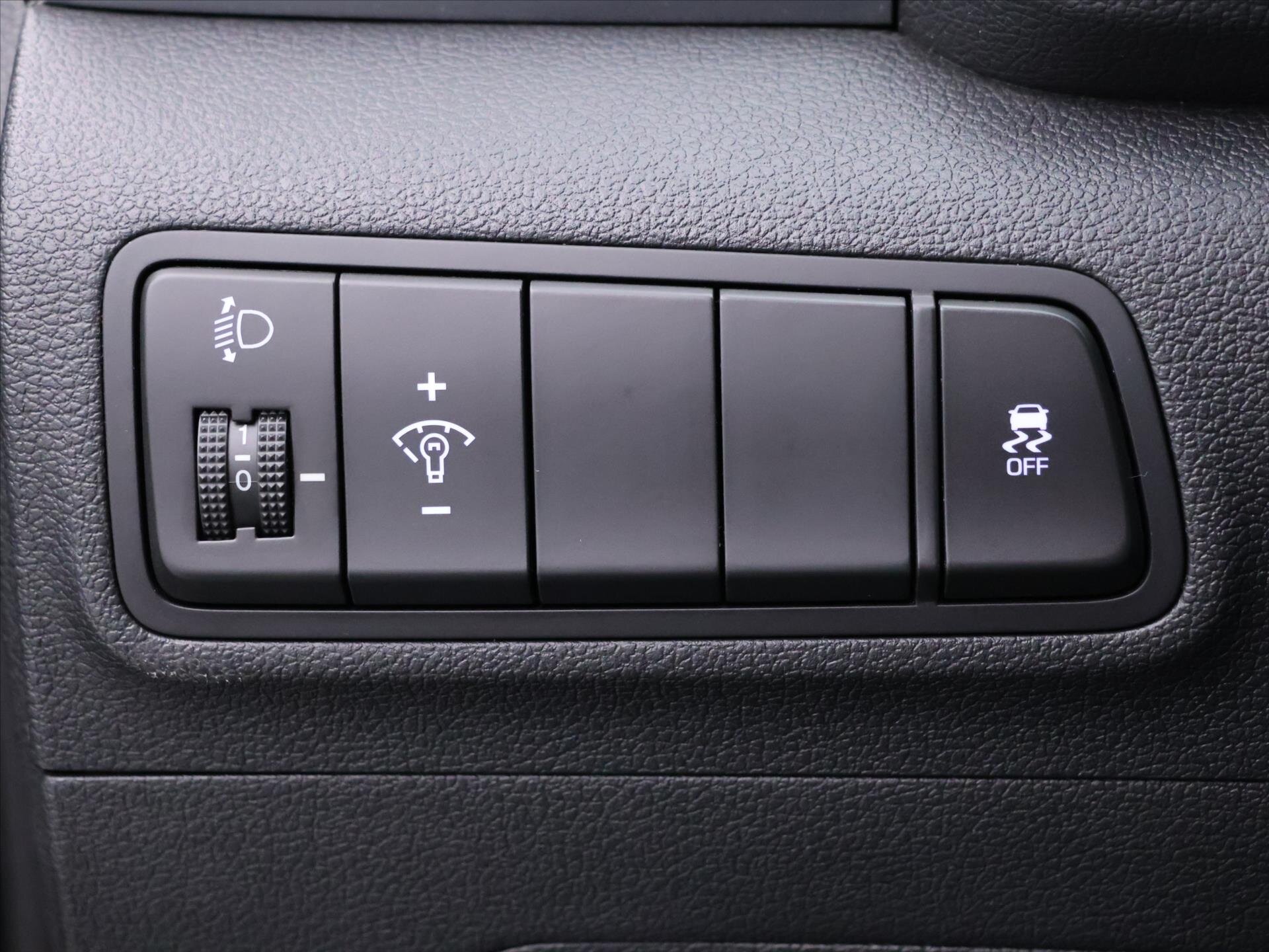 Hyundai Tucson SUV 1,7 l 85 kw