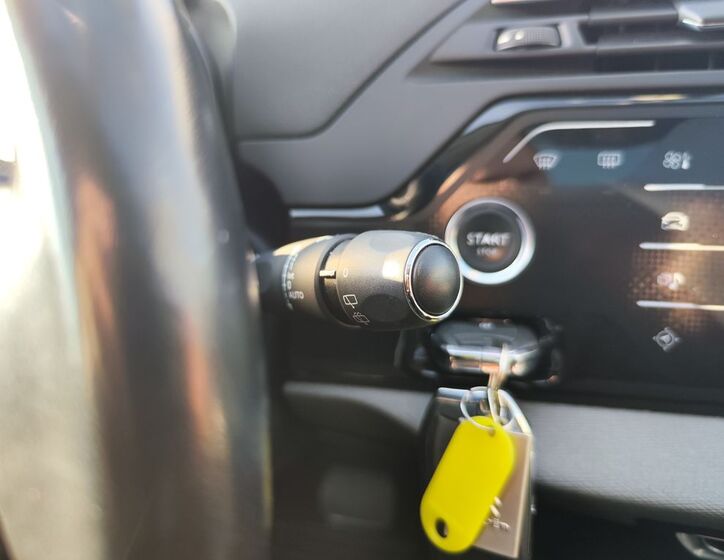 Citroën Grand C4 Picasso 32