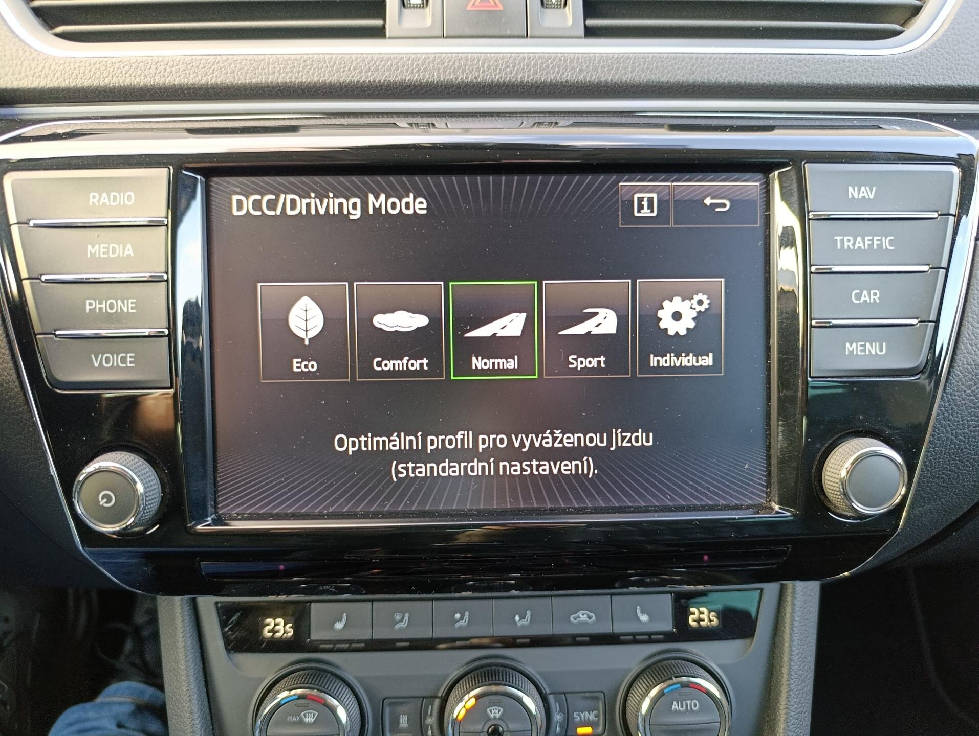 Škoda Superb Kombi 2,0 l 140 kw