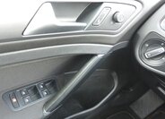 Volkswagen Golf Kombi 2,0 l 110 kw