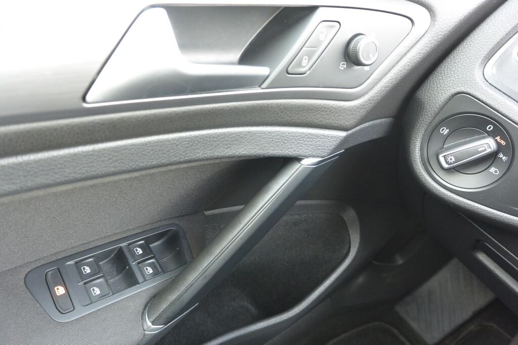 Volkswagen Golf Kombi 2,0 l 110 kw