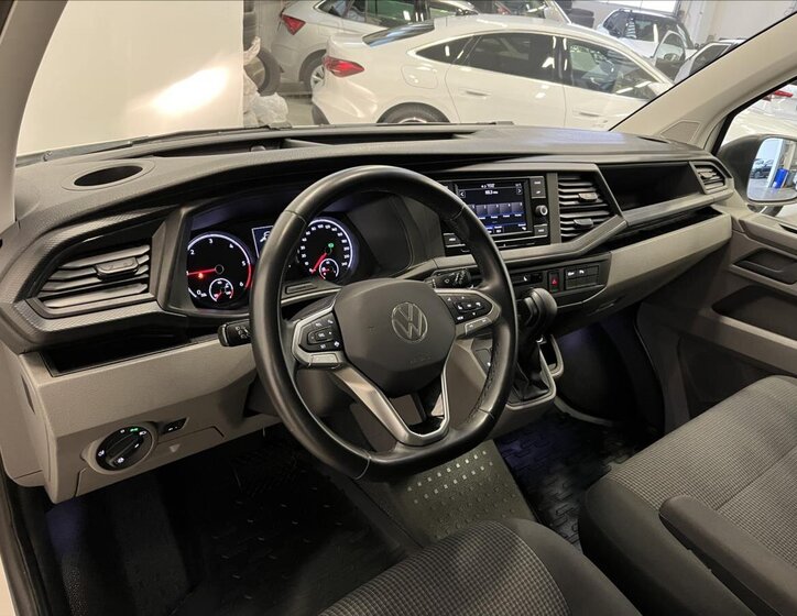 Volkswagen Transporter 6