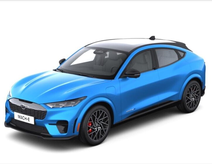 Ford Mustang Mach-E SUV 0,0 358 kw