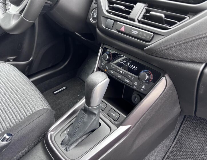 Suzuki S-Cross SUV / Terénní 1,4 l 81 kw