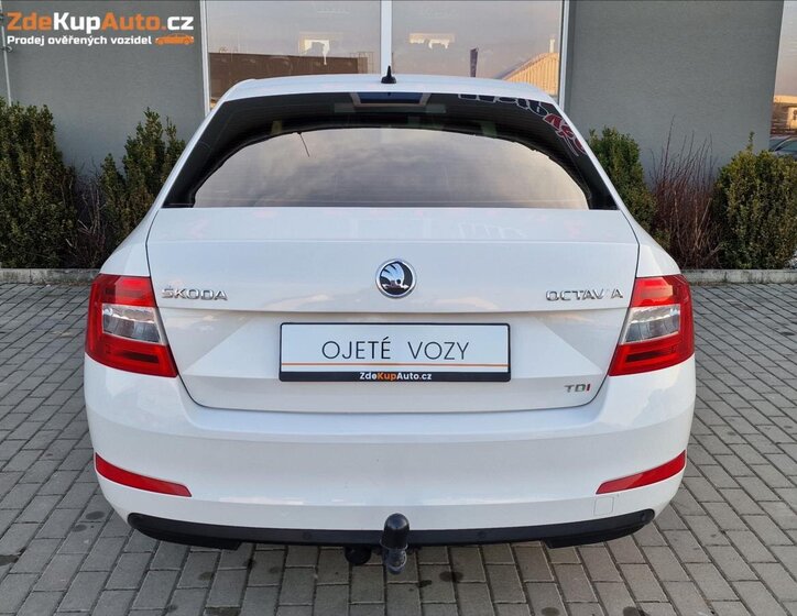 Škoda Octavia Sedan / Limuzína 2,0 l 110 kw